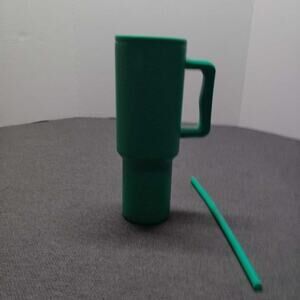 Simple Modern 40oz Trek Tumbler Green Handle Vacuum Insulated Straw Lid Cup EUC